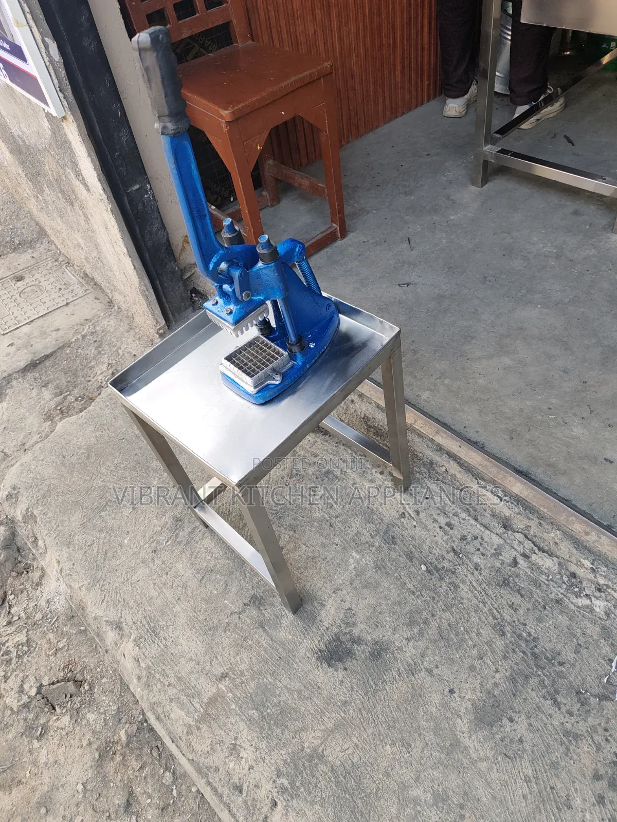 Stainless Steel Chips Cutter