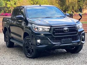 Toyota Hilux 2019 Black