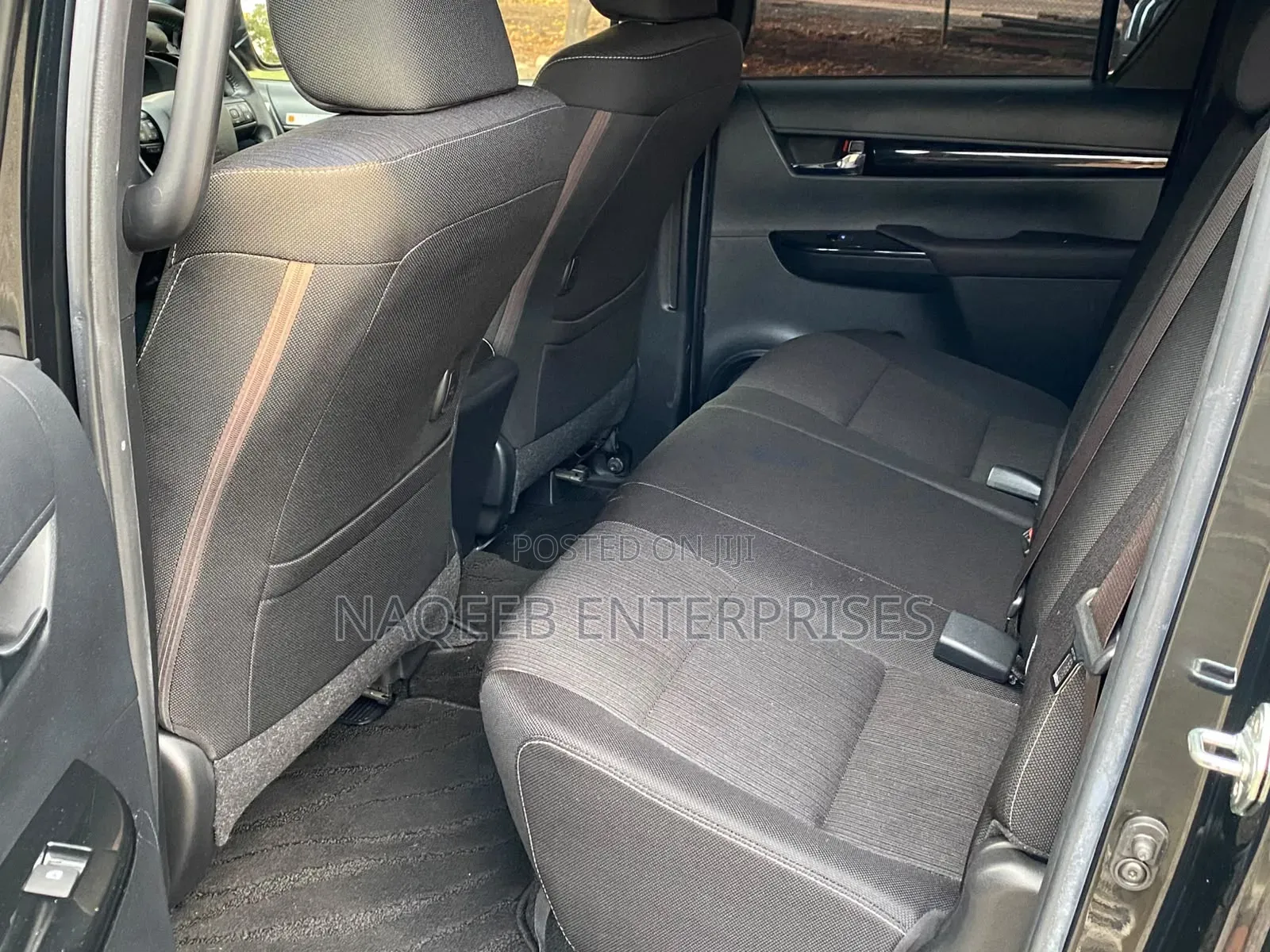 Toyota Hilux 2019 Black