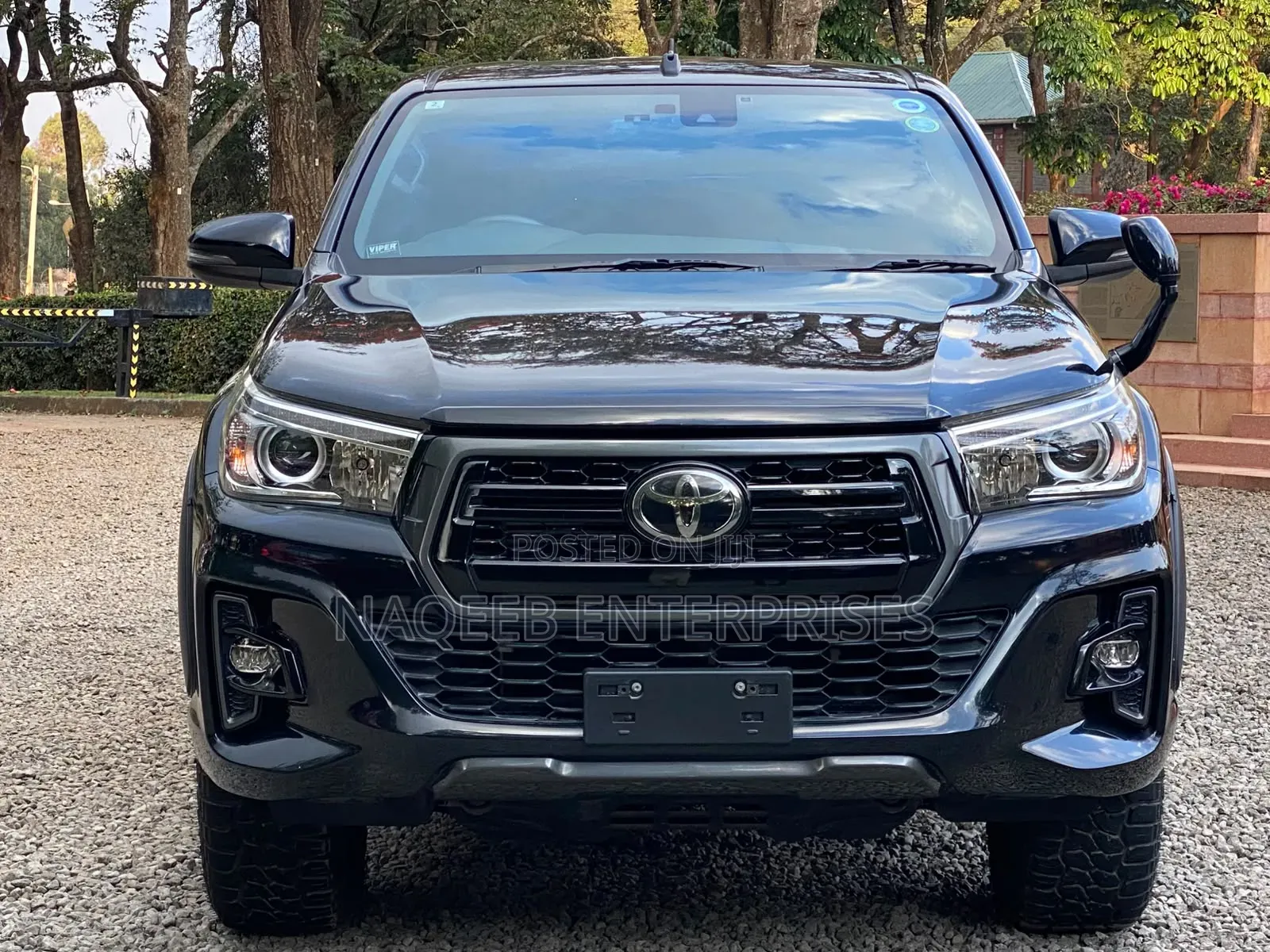 Toyota Hilux 2019 Black