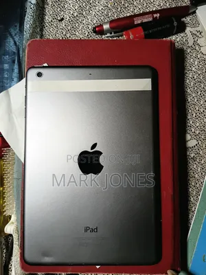 Apple iPad mini 2 16 GB Silver