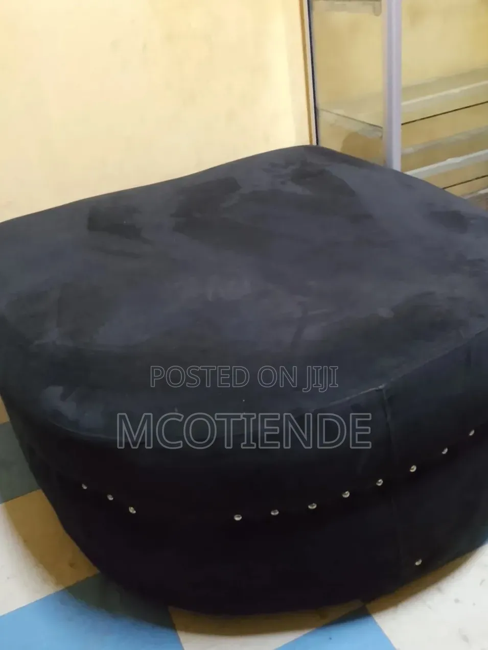 Ottoman/Chair