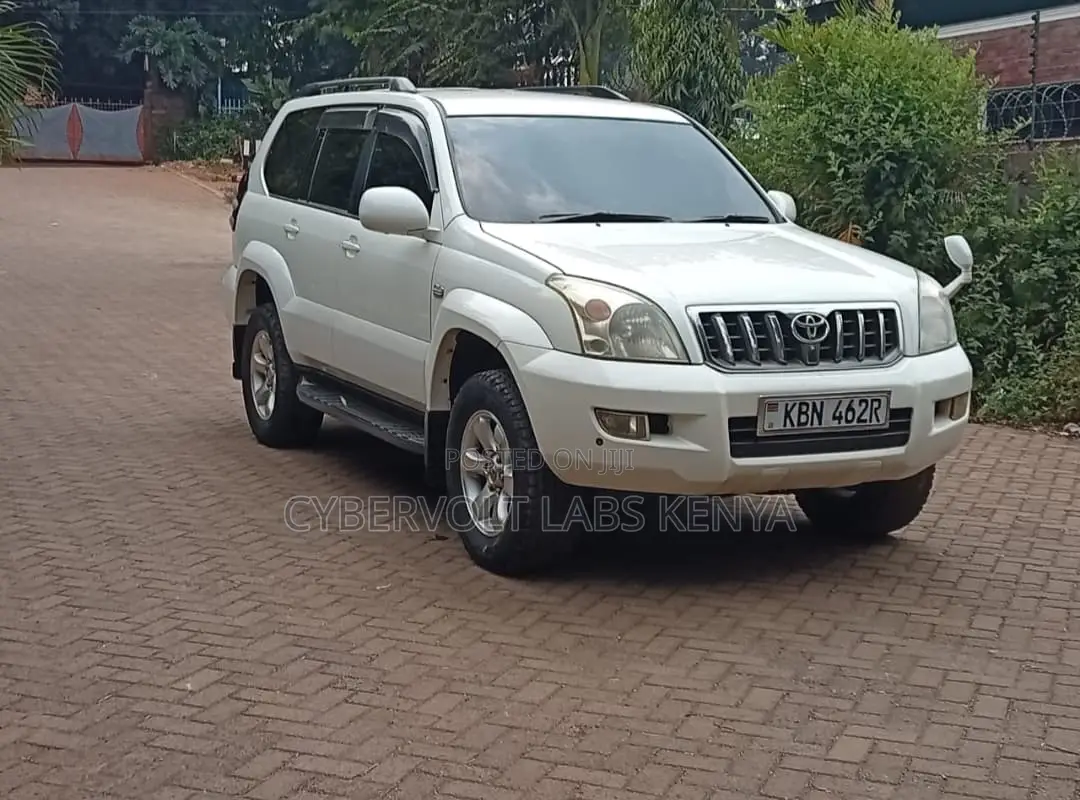 Toyota Land Cruiser Prado 2003 White