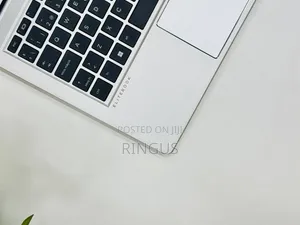 Laptop HP EliteBook 645 G9 8GB AMD Ryzen 5 SSD 256GB