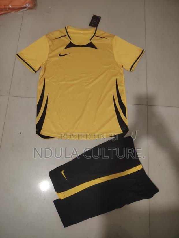 Plain Jerseys and Shorts Combo - thumbnail 3