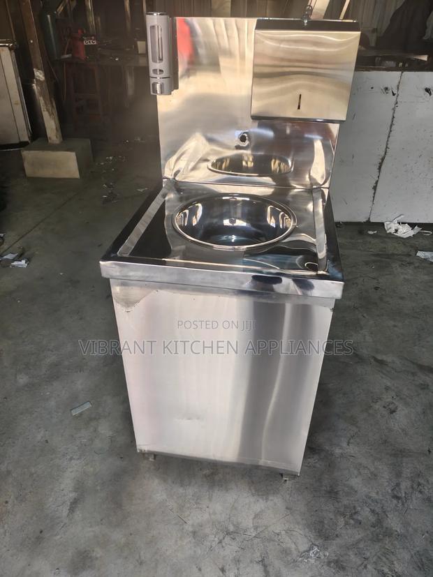 Freestanding Handwashing Sink - thumbnail 3