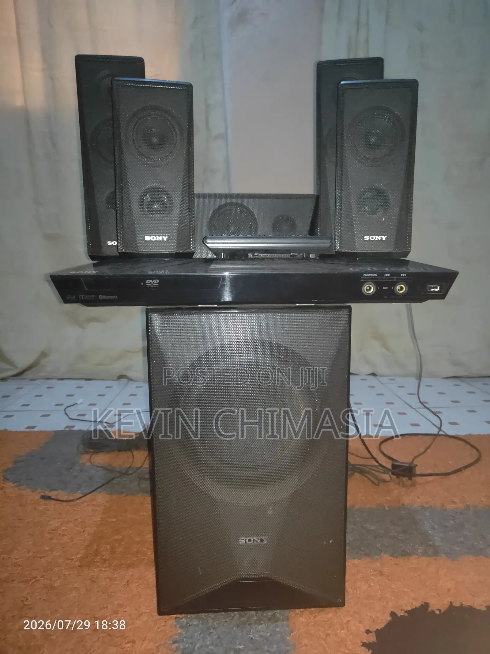 Sony DAV-DZ 350