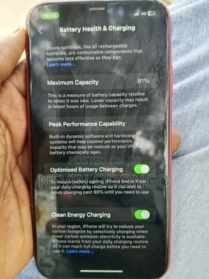 Apple iPhone 11 128 GB Red