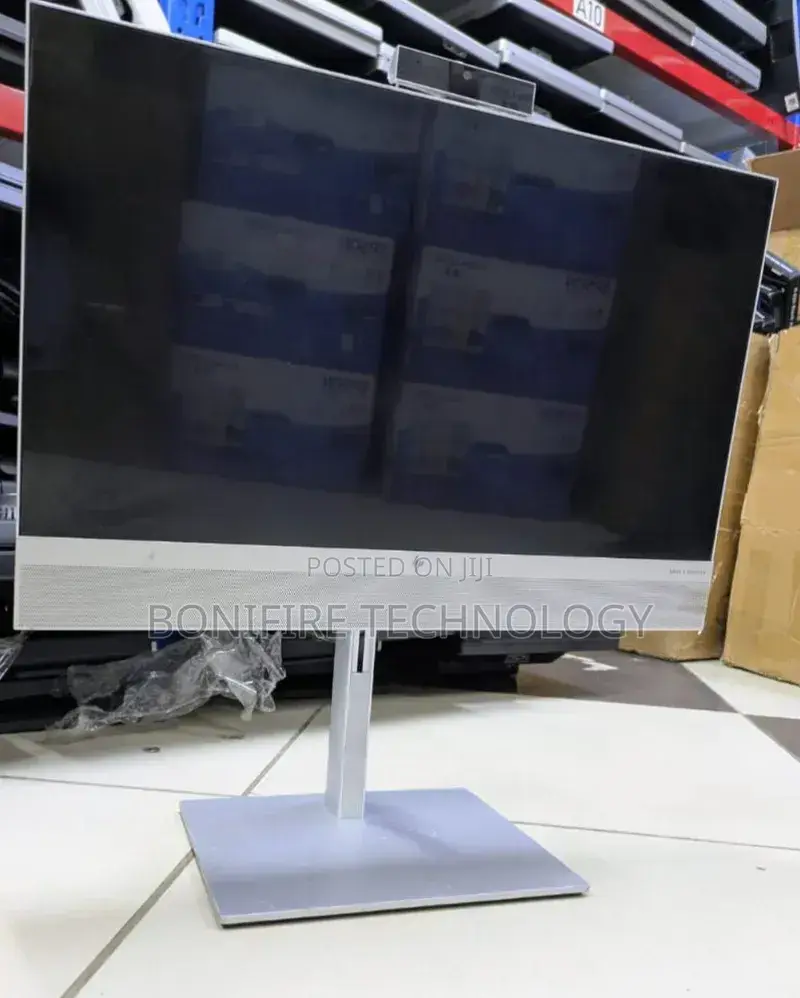 Desktop Computer HP EliteOne 840 G9 8GB Intel Core i5 SSD 256GB