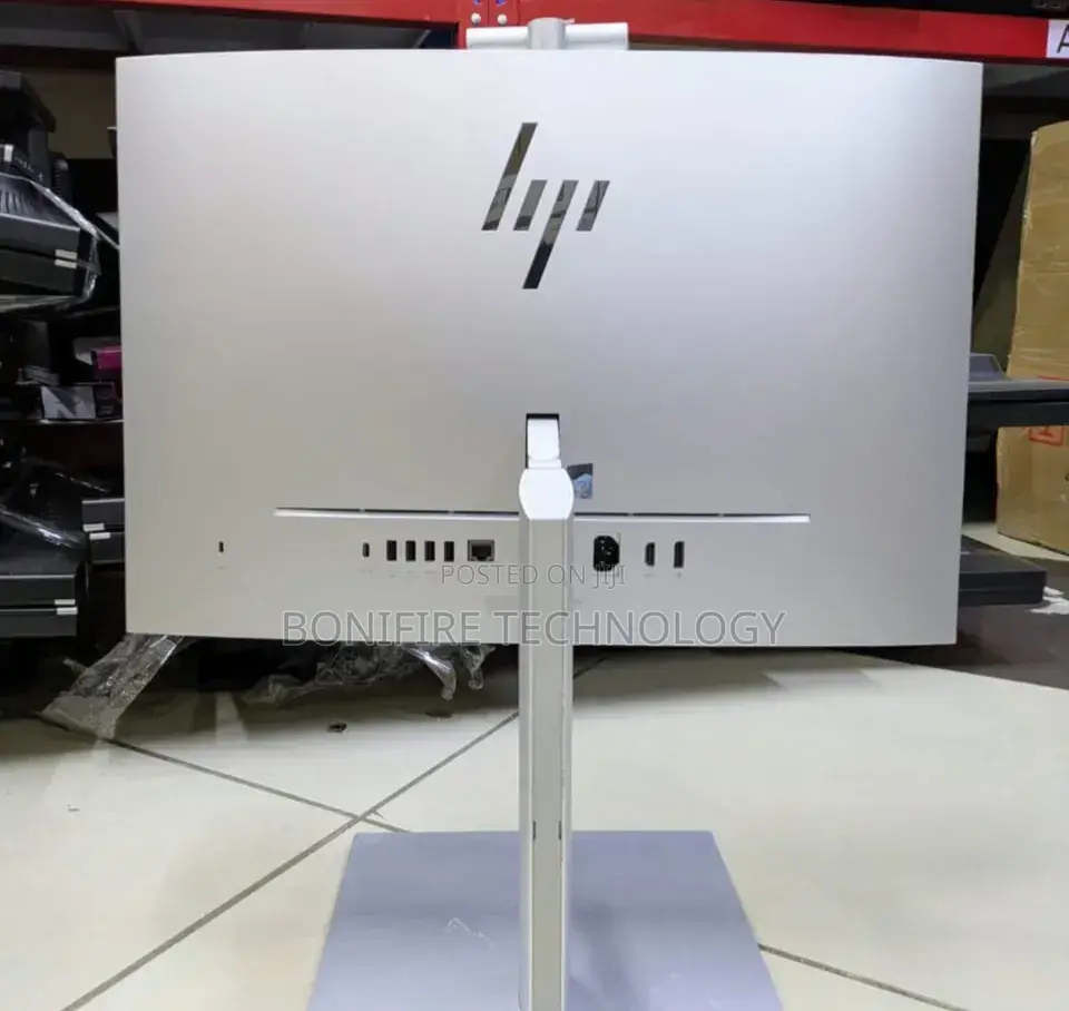 Desktop Computer HP EliteOne 840 G9 8GB Intel Core i5 SSD 256GB