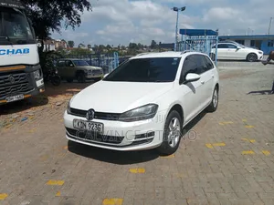 Volkswagen Golf 2016 White
