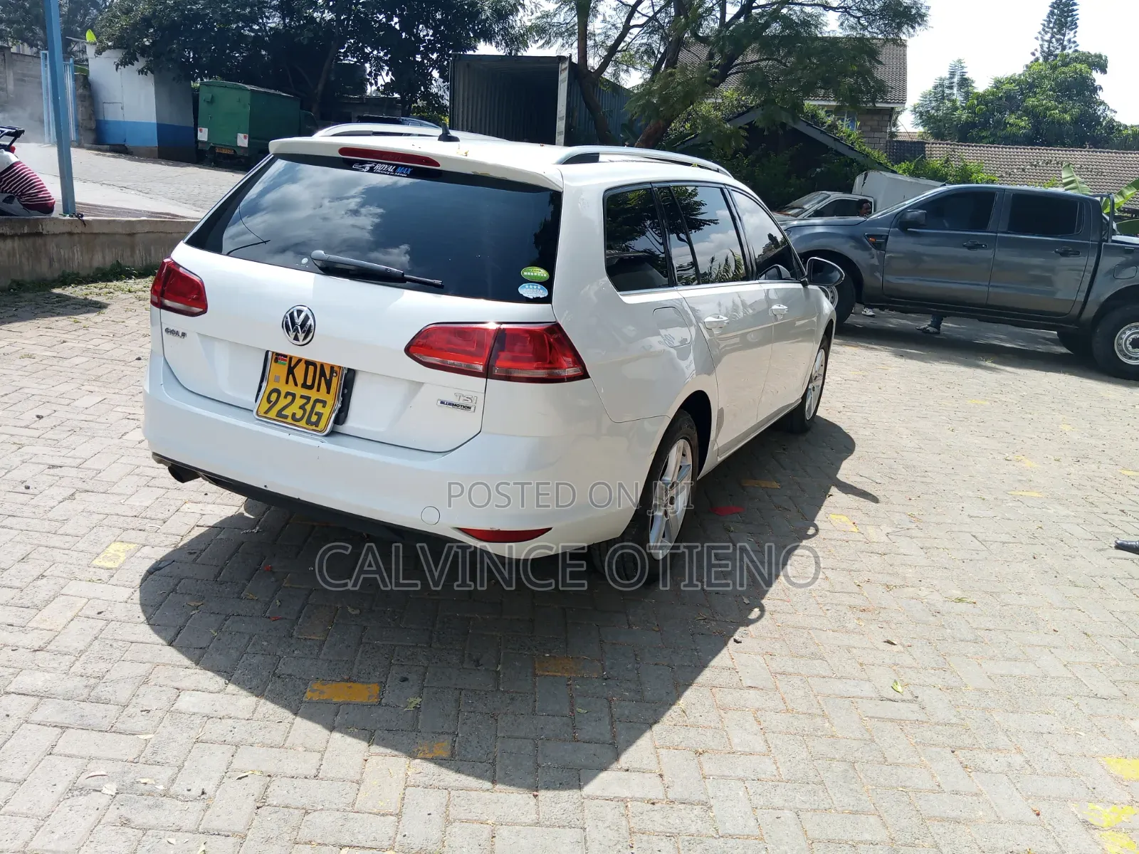 Volkswagen Golf 2016 White
