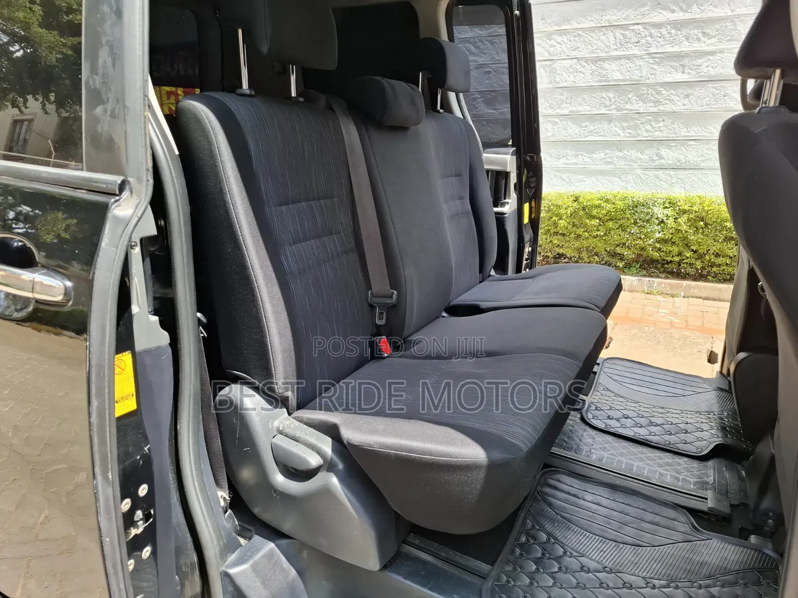 Toyota Voxy 2011 Black