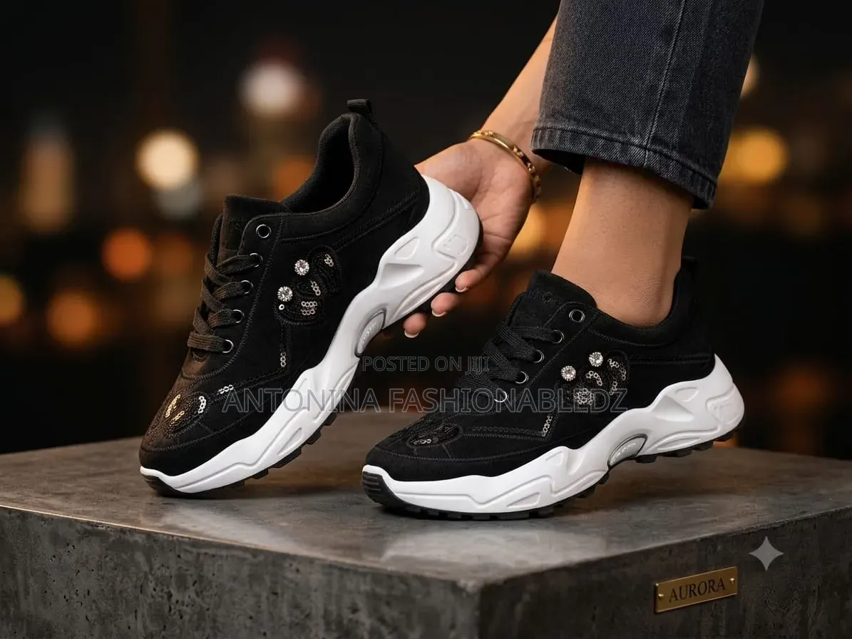 Ladies New Fashion Comfortable Sneakers