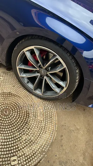 Audi S5 3.0T Premium AWD quattro Sportback 2019 Blue