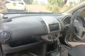 Nissan Note 2010 Gray