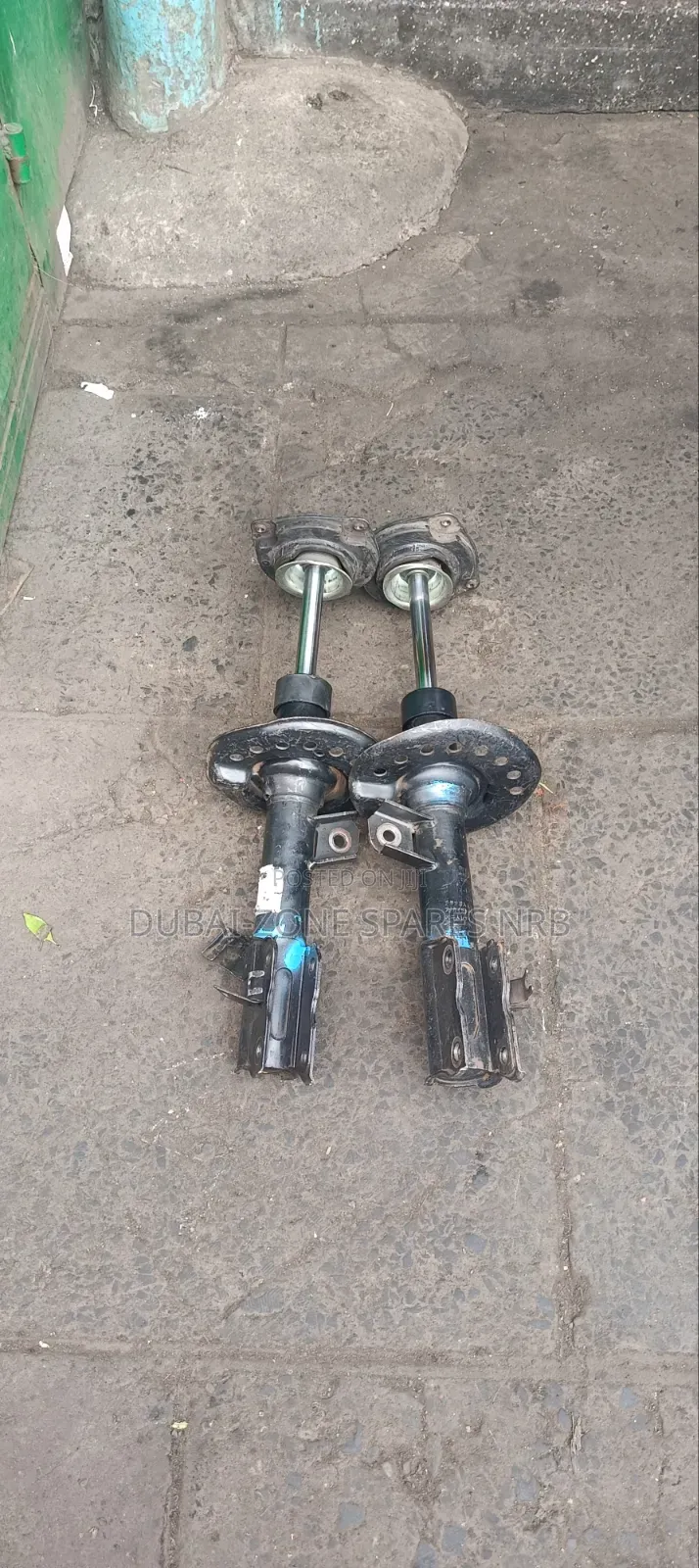 Front Shocks Dualis, X-Trail Nt31, Lafesta.