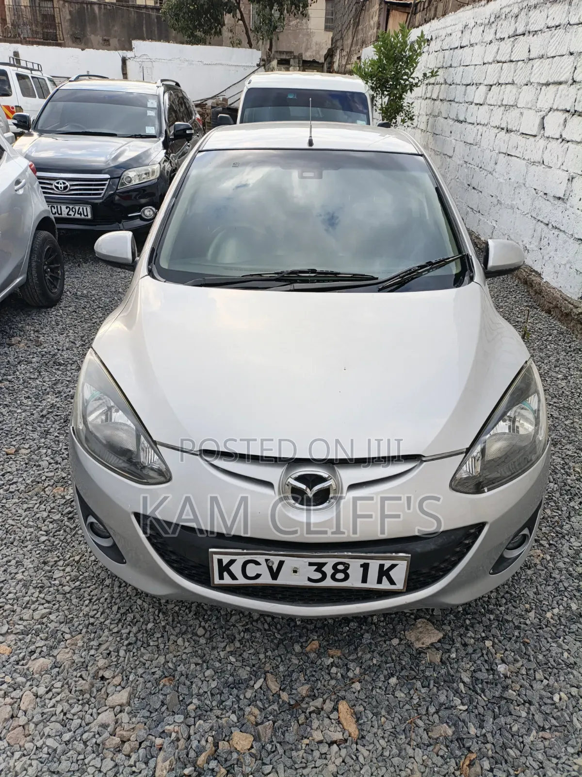 Mazda Demio 2012 Silver