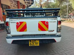 Toyota Hilux 2015 Off white