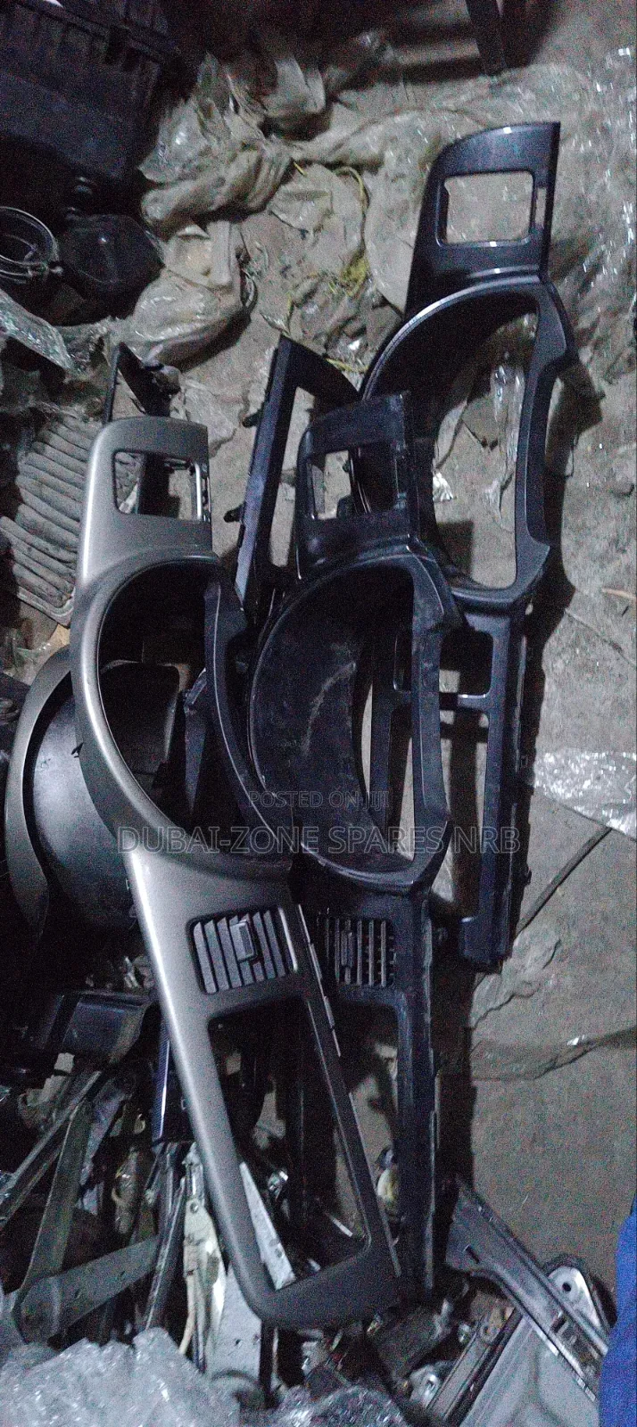 Toyota Wish 2003-2007 Maica.