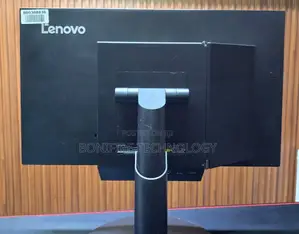 Desktop Computer Lenovo ThinkCentre M715 8GB AMD Ryzen 5 SSD 256GB