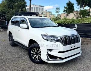 Toyota Land Cruiser Prado 2.7 2019 White