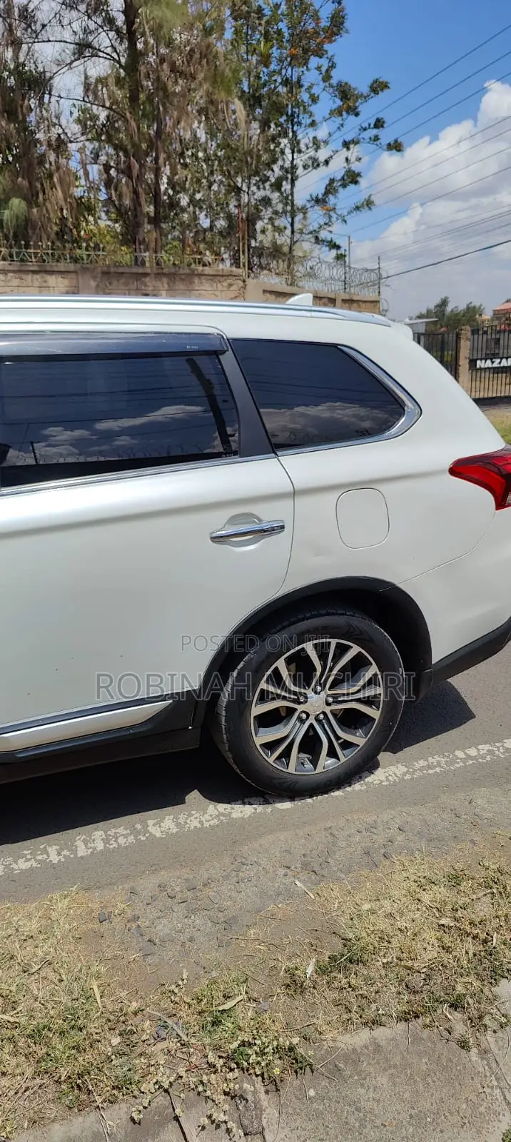 Mitsubishi Outlander SEL AWC 2016 White