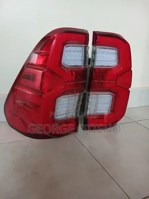 HILUX 2021 Tail Lights