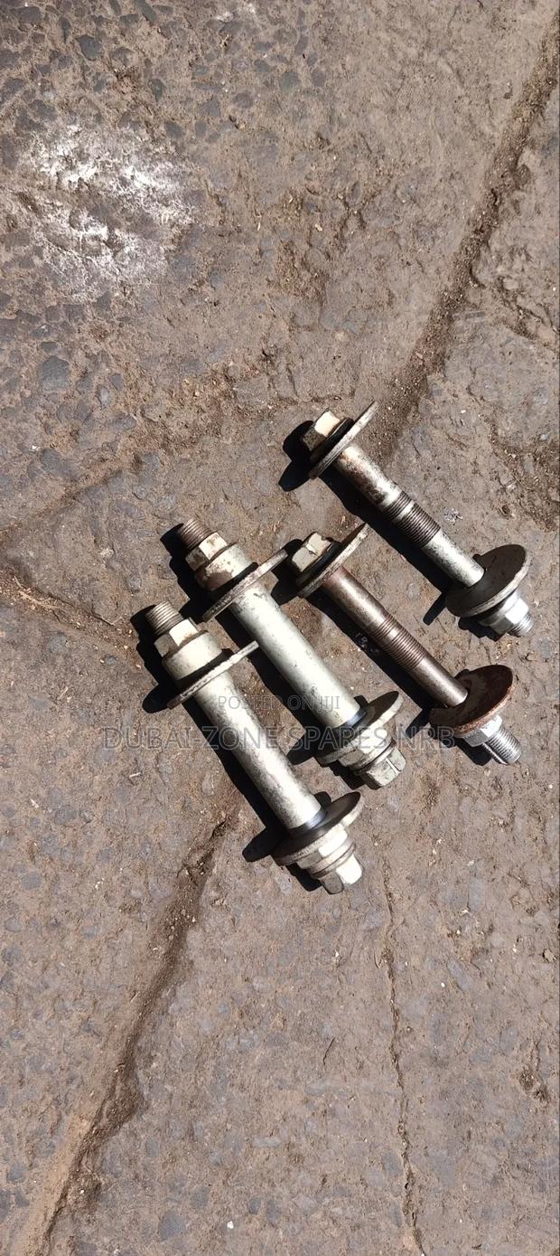 V8 200-Series Caber Bolts. - thumbnail 4
