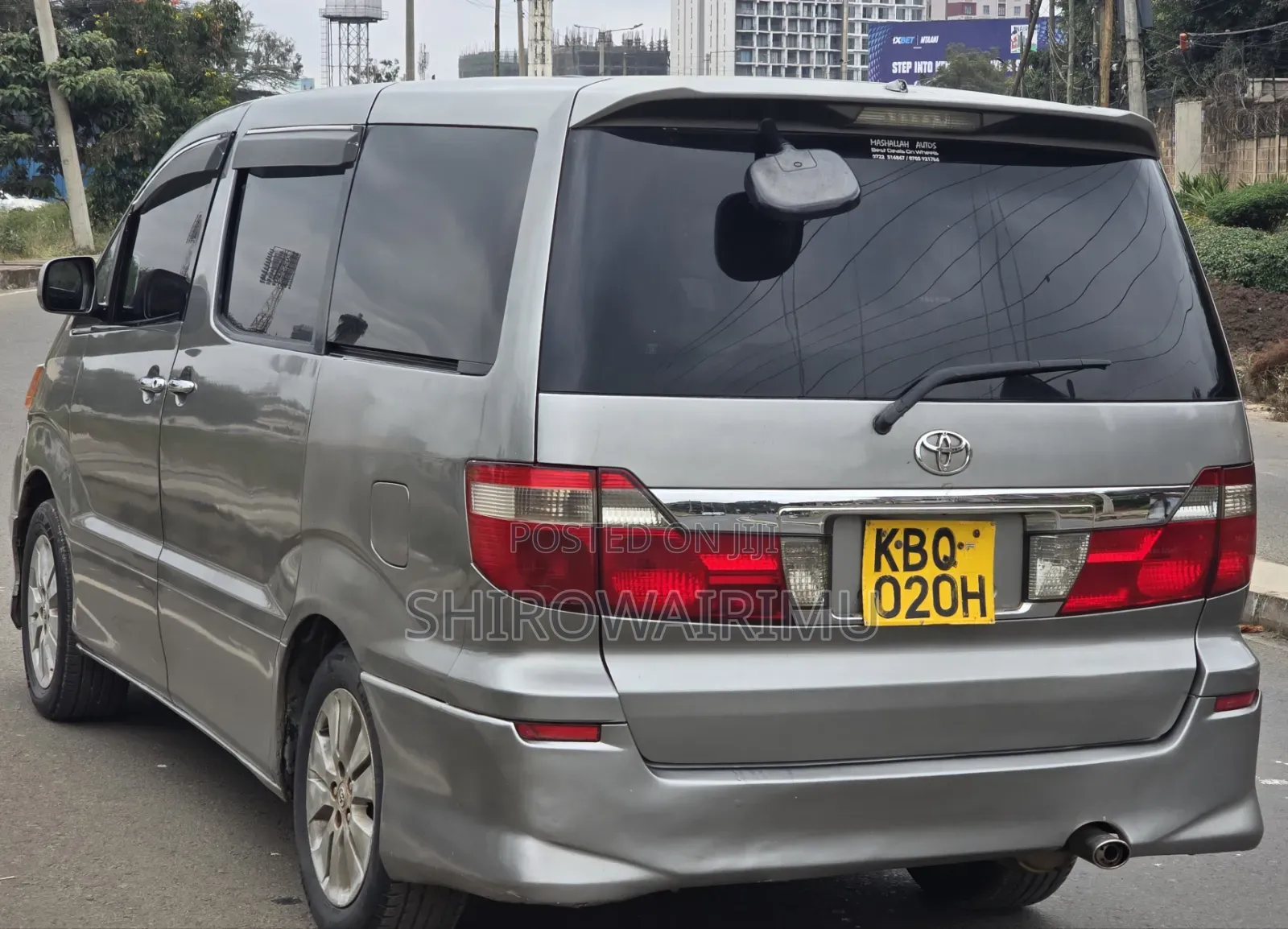 Toyota Alphard 2005 Silver