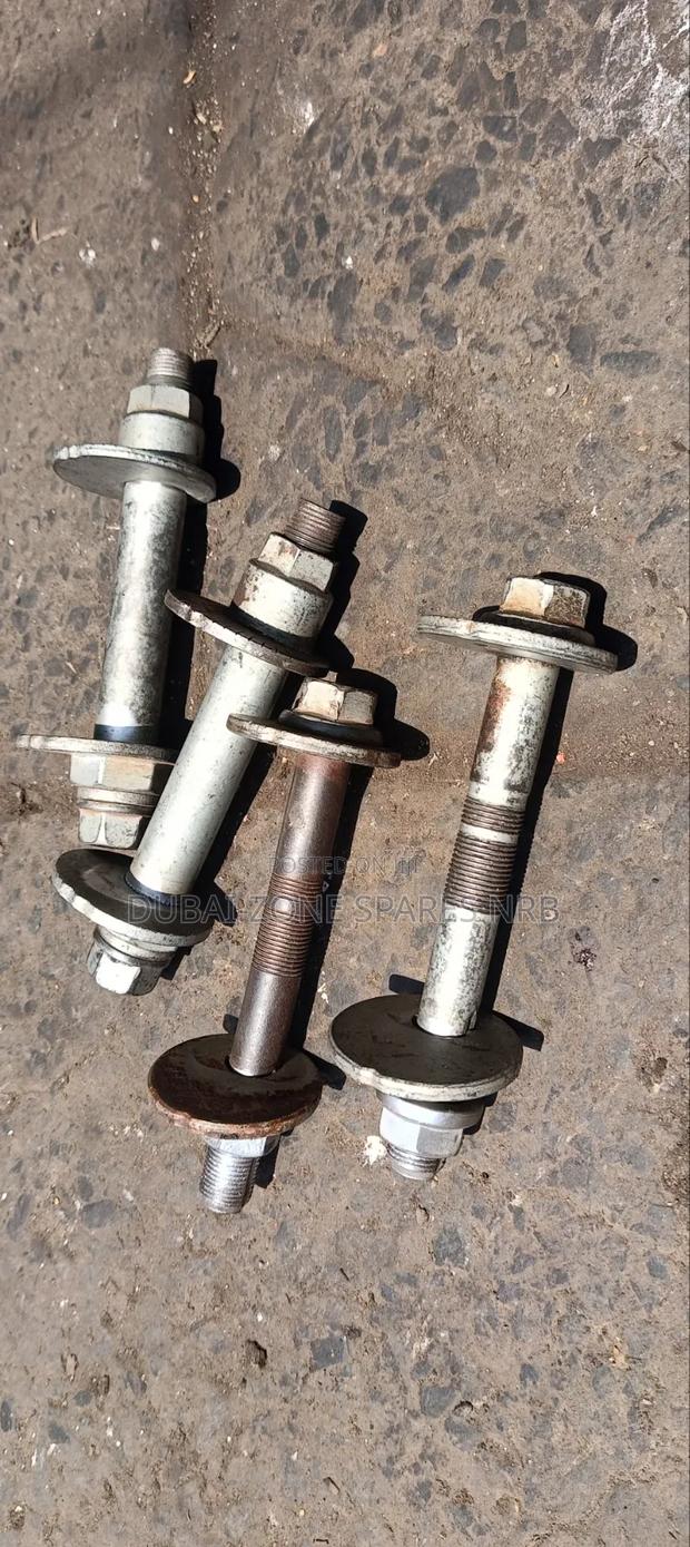 V8 200-Series Caber Bolts. - thumbnail 2