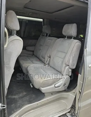 Toyota Alphard 2005 Silver