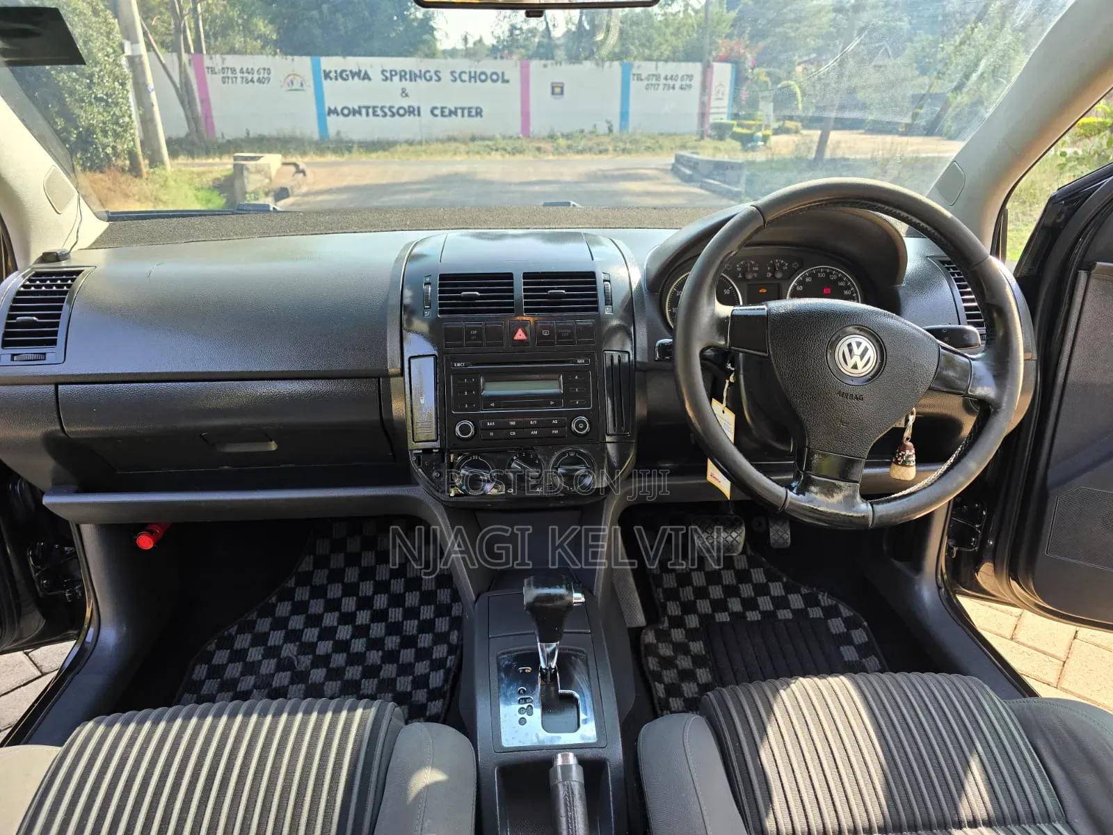 Volkswagen Polo 2009 Black