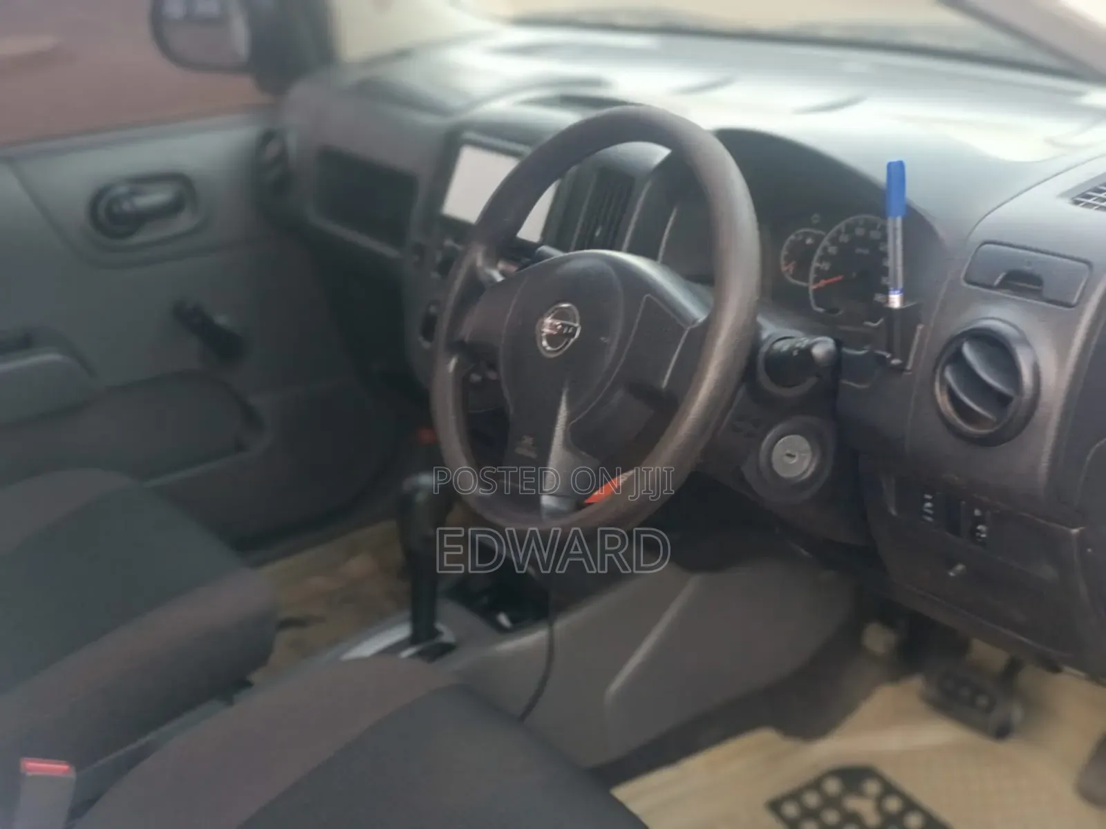 Nissan Advan 2014 White