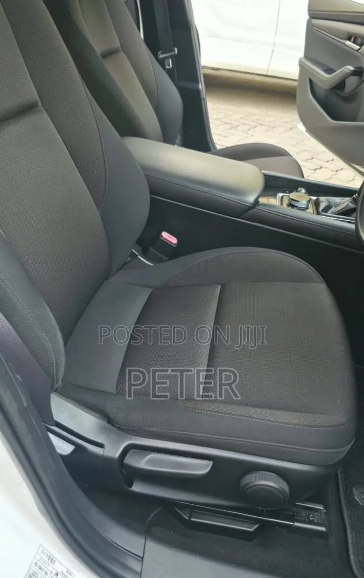Mazda Axela 2019 White