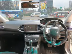 Peugeot 308 2015 White
