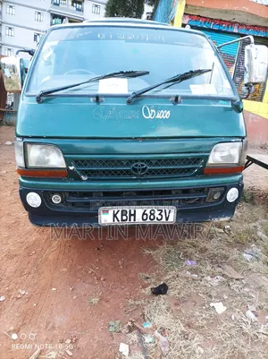 Toyota HiAce 2007 Blue