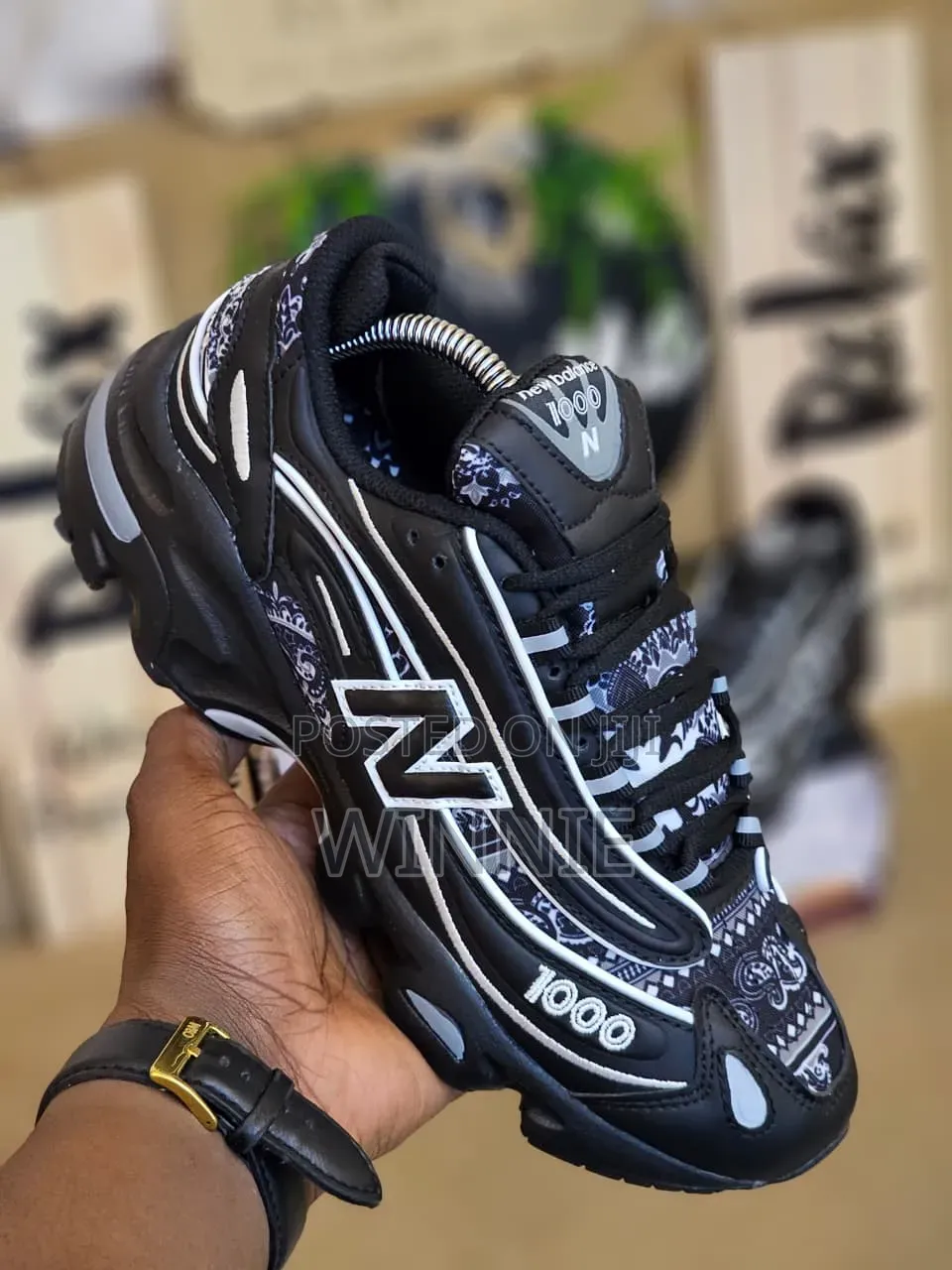 New Balance 1000