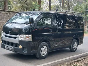 Toyota HiAce 2016 White