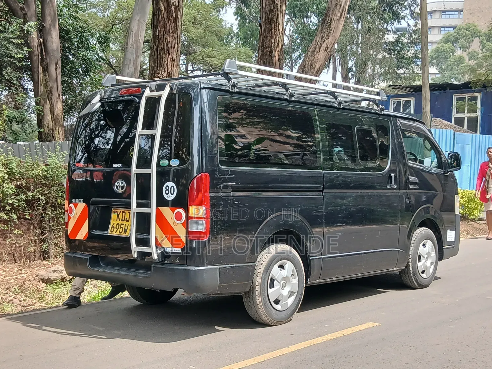 Toyota HiAce 2016 White