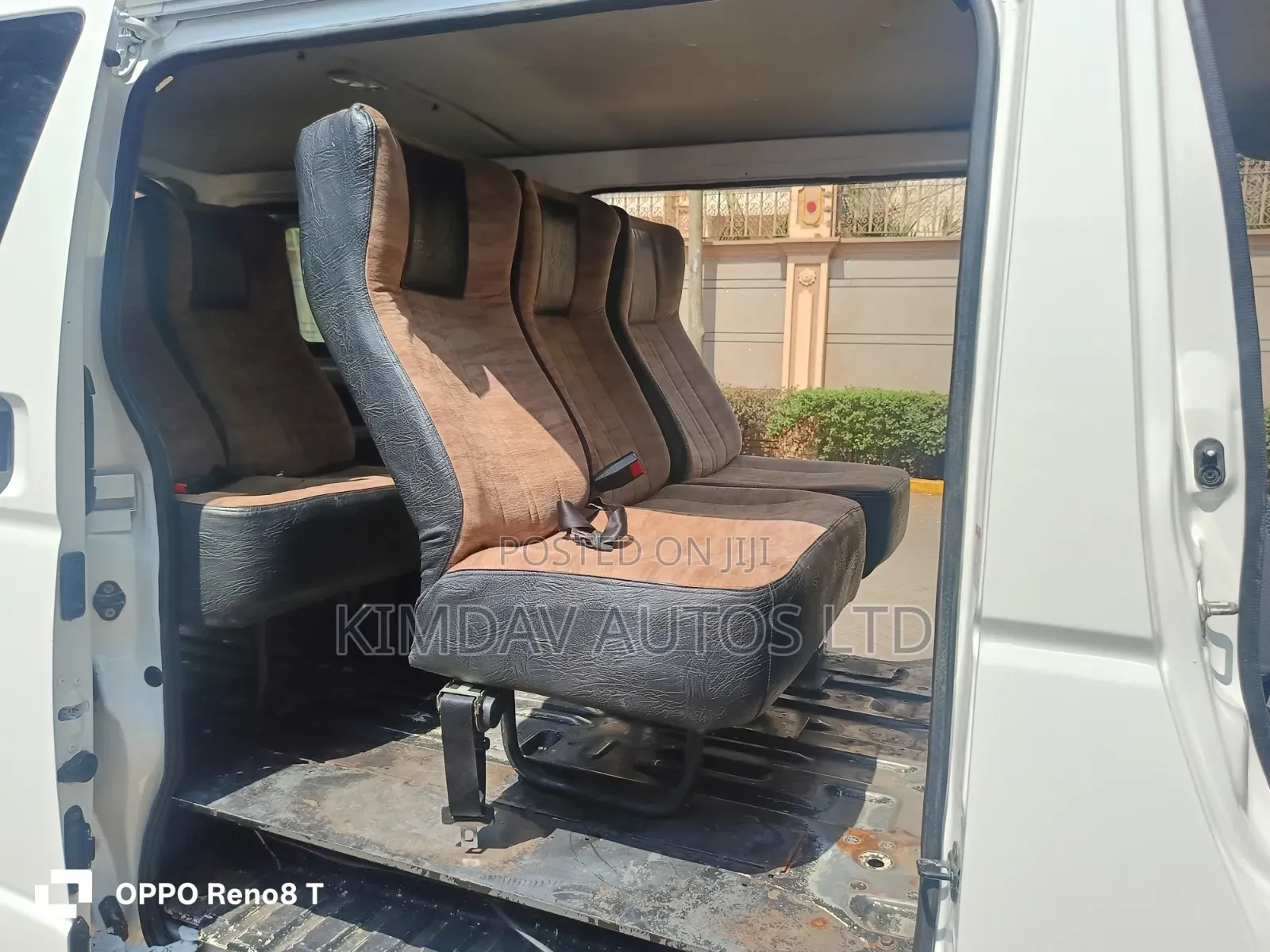 Toyota HiAce 2016 White