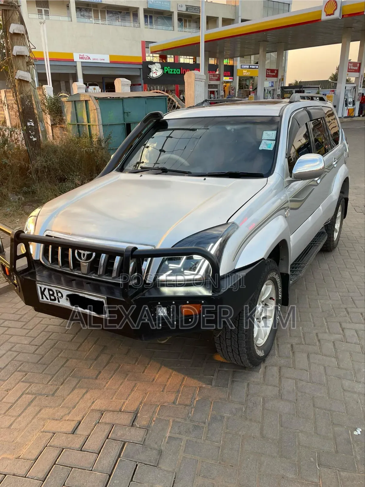 Toyota Land Cruiser Prado 2005 Gray
