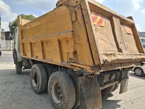 Tata 2516 Yom 2015