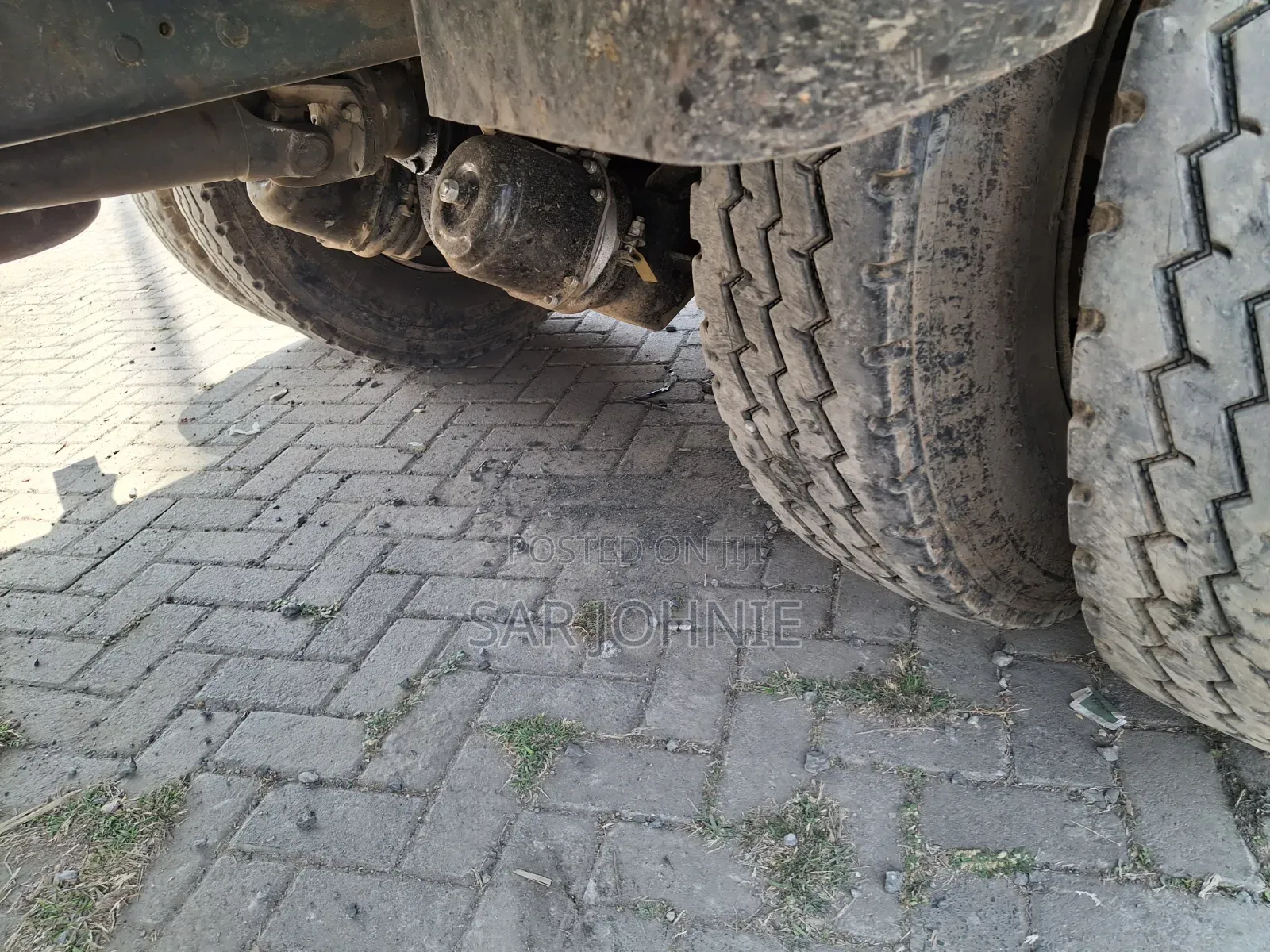 Tata 2516 Yom 2015