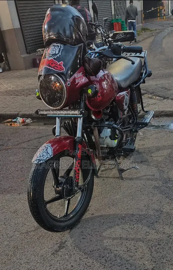 Bajaj Boxer 150 UG 2021 Red