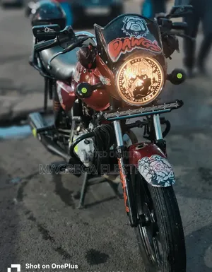 Bajaj Boxer 150 UG 2021 Red