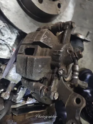 Toyota Premio Nyoka Front Caliper