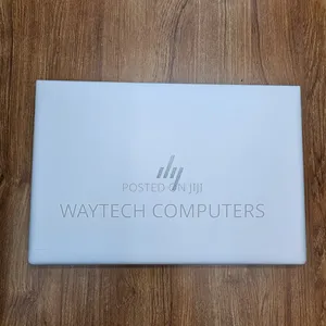 Laptop HP 15-dy1031wm 8GB Intel Core i5 SSD 256GB