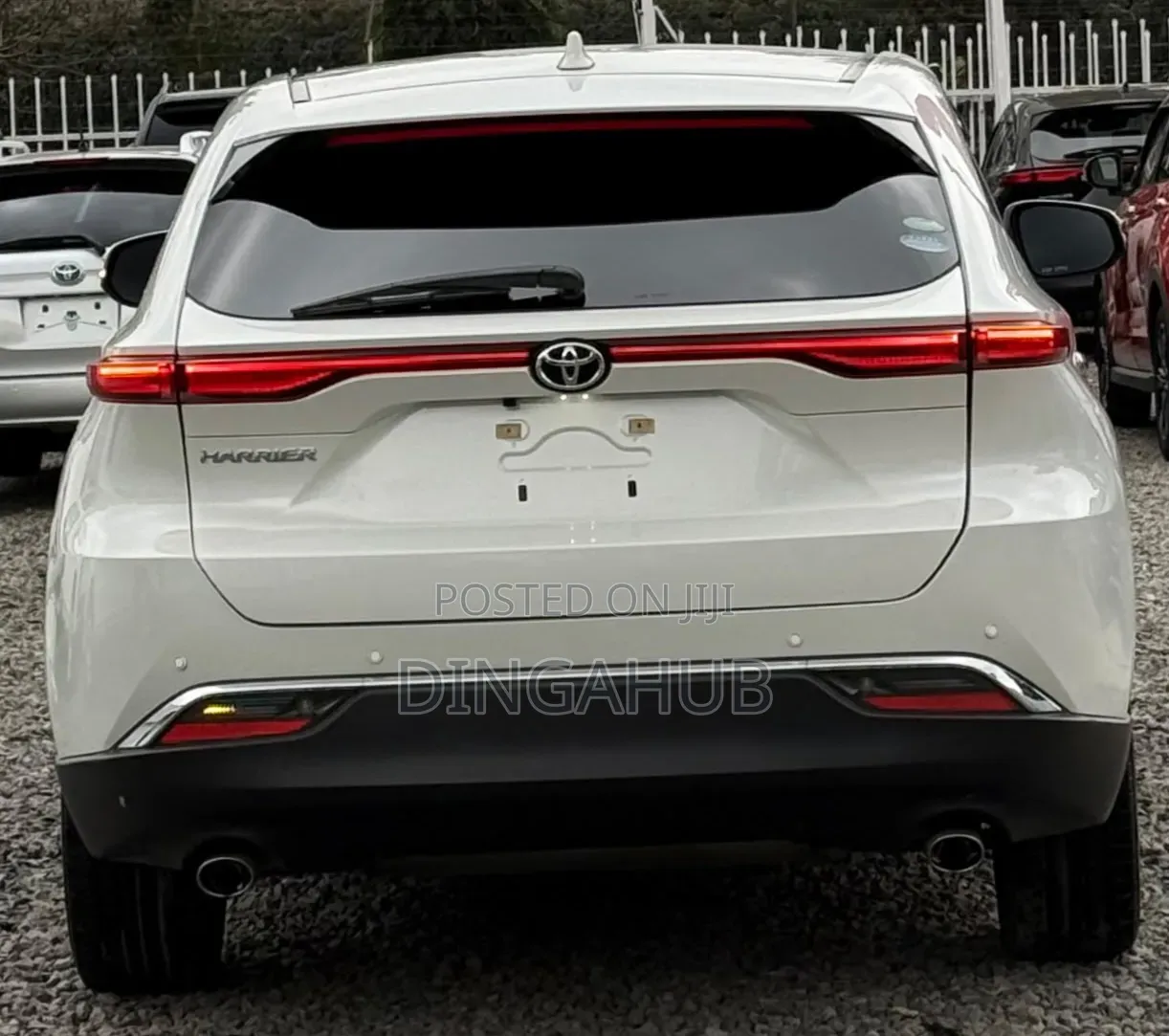 Toyota Harrier 2.0 2020 White