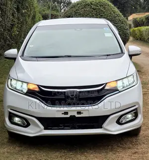 Honda Fit 2019 Pearl